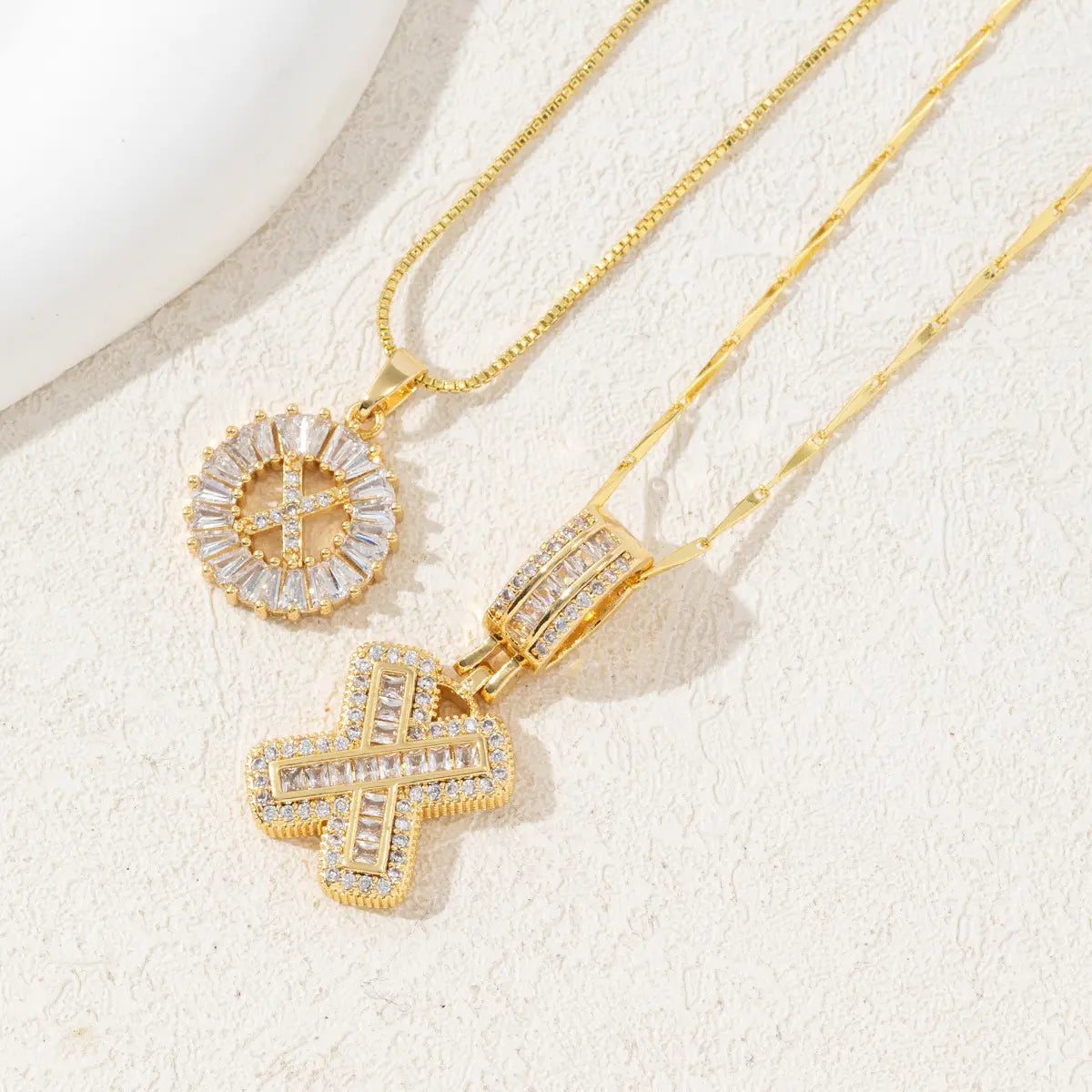 2 Pack Initial Necklaces Letter Pendant Necklaces 14K Gold Plated